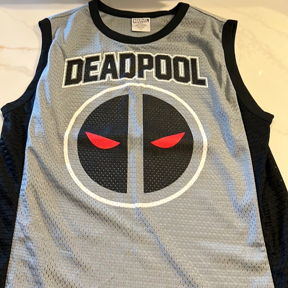 Mens Marvel Deadpool Jersey, Medium